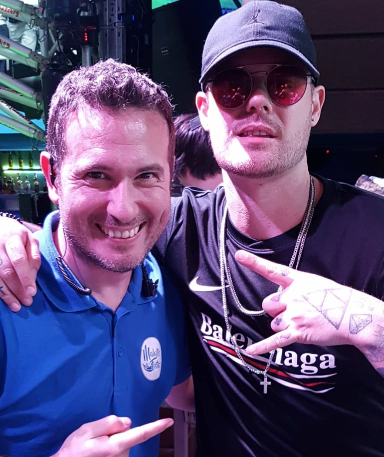 DJ Miki Show con Desconocido2